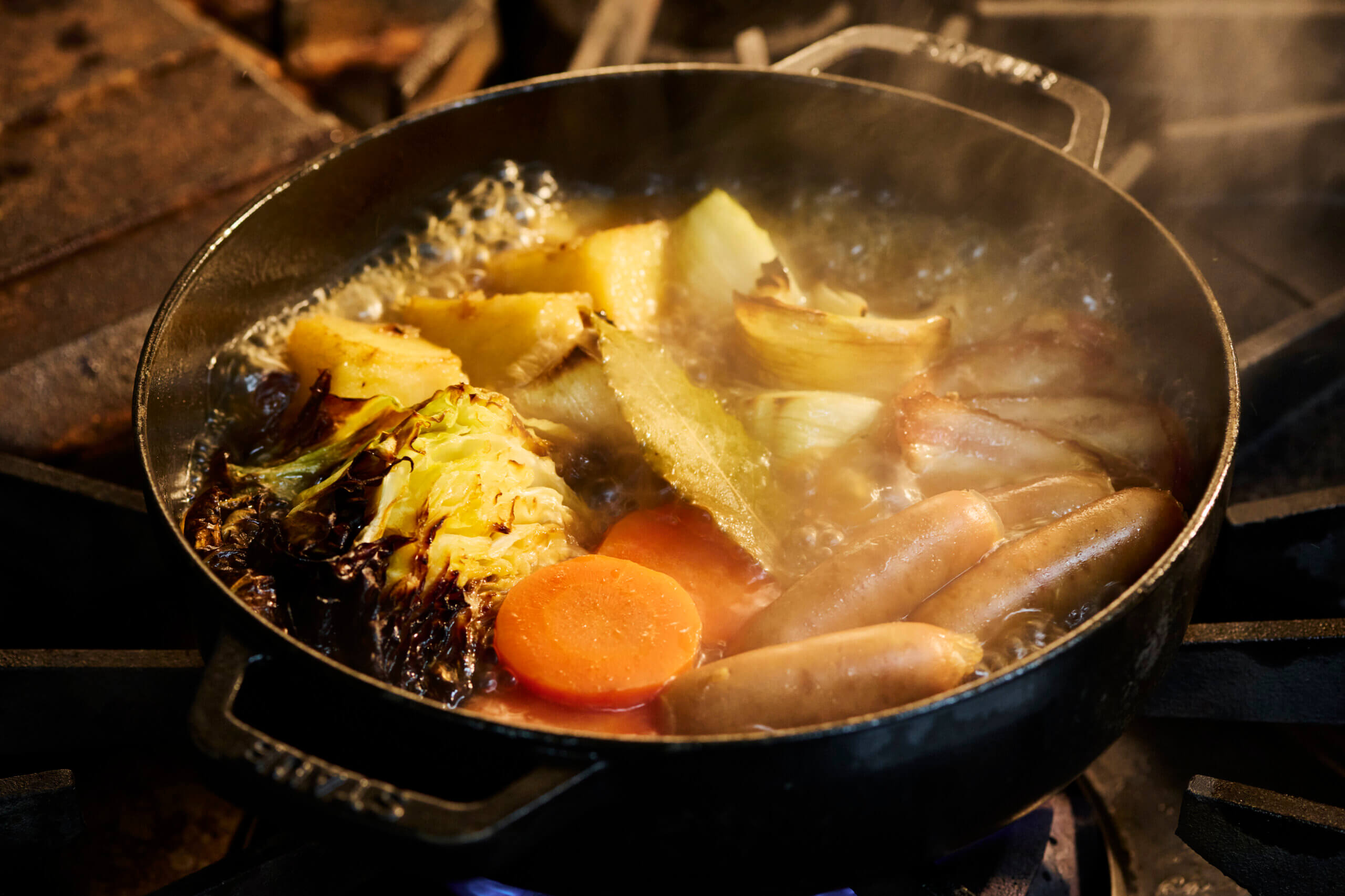 hacheのこだわりの逸品。豪快に味わう温菜
