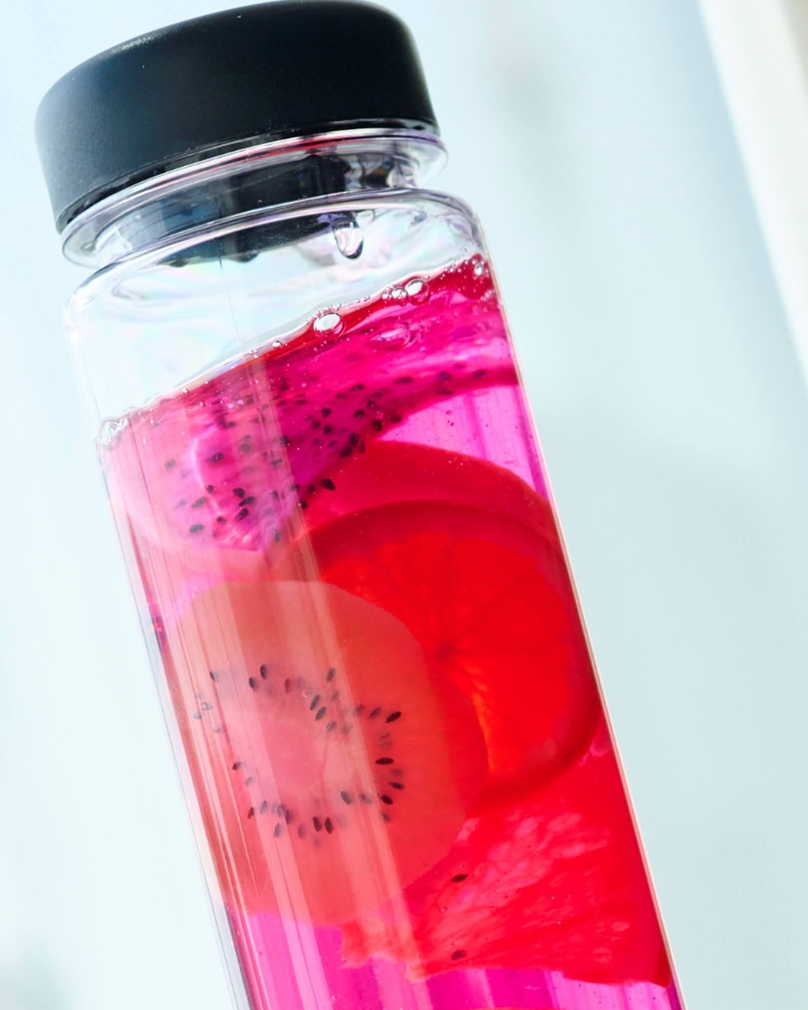 水を飲む時間を、“自分をいたわる時間”へ